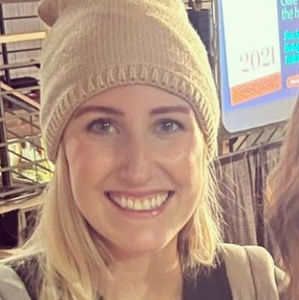 Meet your Posher, Hannah